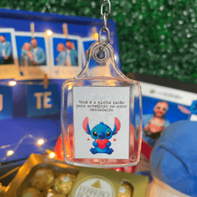 Carregar imagem no visualizador da galeria, Cesta Romântica (Lilo &amp; Stitch) + Quadro Spotify + Fotos Polaroid
